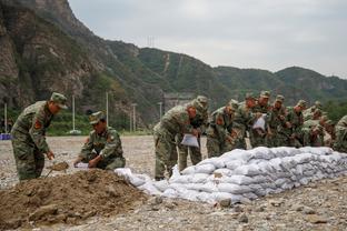 天空体育：多特考虑出售四将，马伦、阿莱、雷纳和聚勒